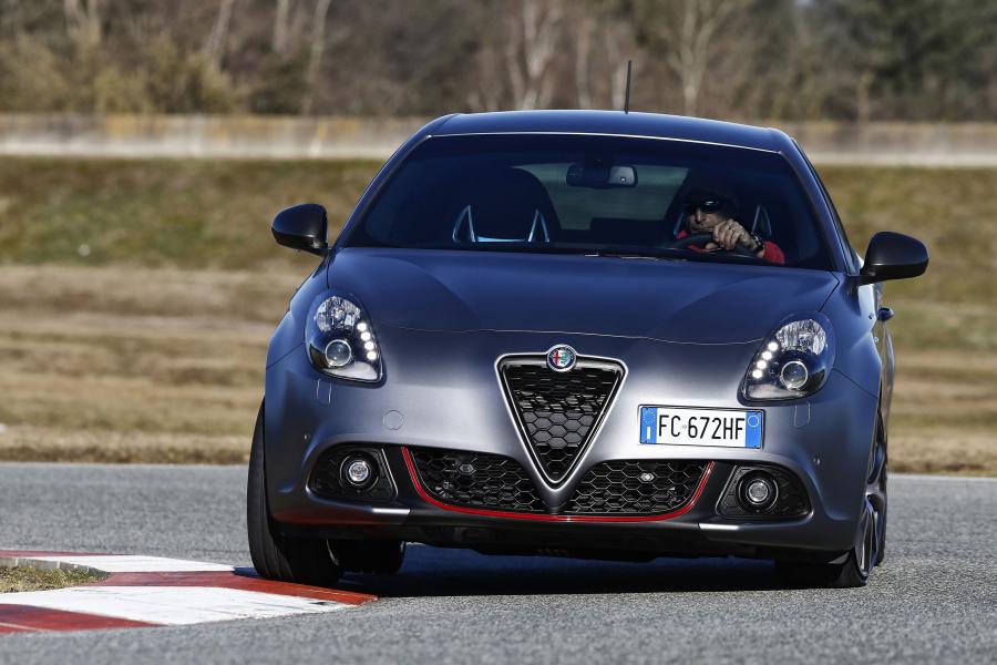  Alfa Romeo Giulietta Veloce (940) 2016 года  (WW) (фото 20 из 27)